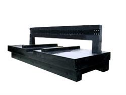 花崗石機(jī)械構(gòu)件工作臺(tái)